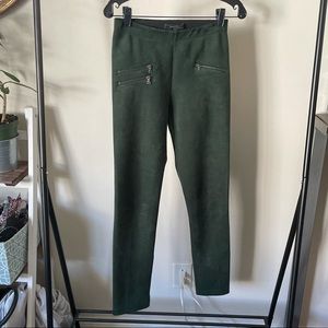 BcbgMaxazria Green velvet legging